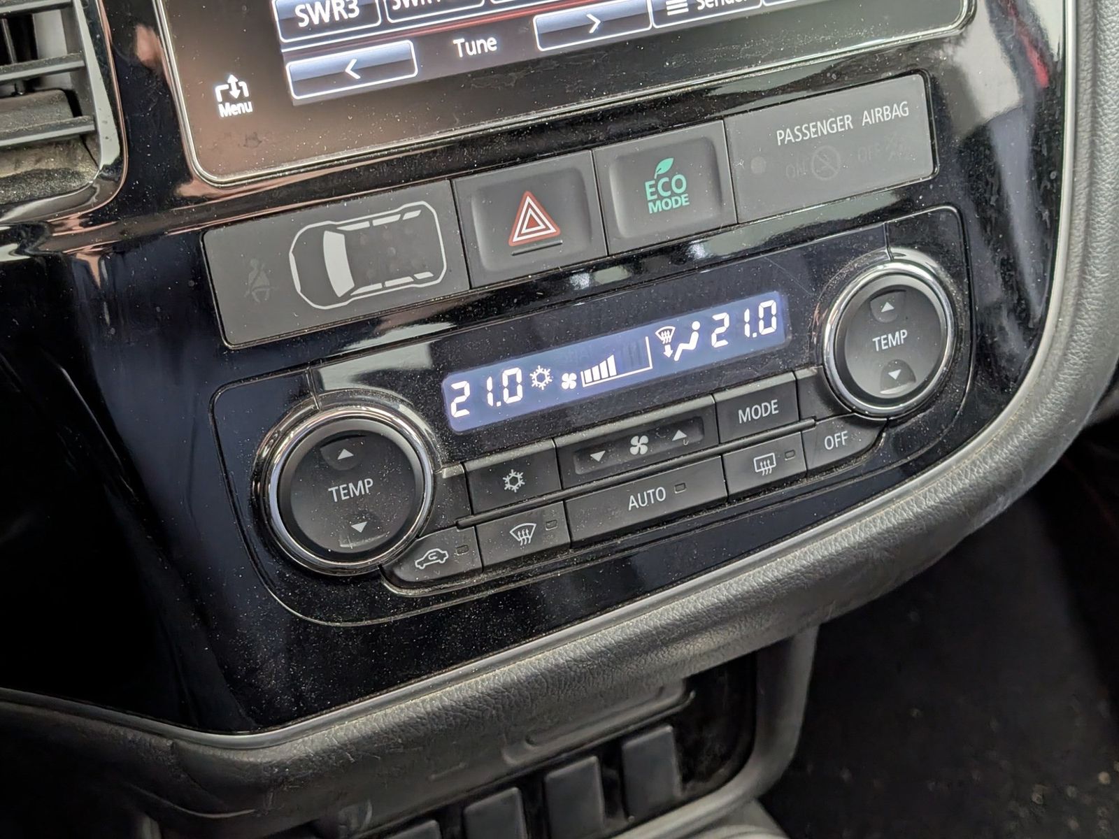 MITSUBISHI Outlander 2.0 MIVEC Edition Kamera SHZ – Bild 17