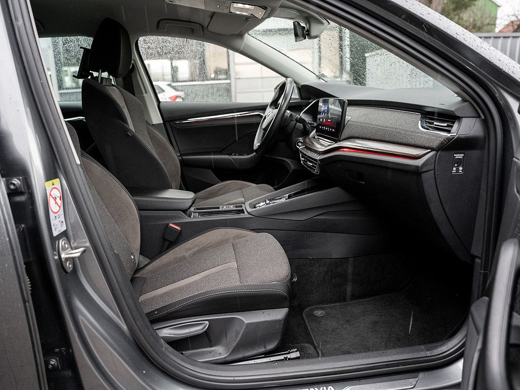 Skoda Octavia Combi 2.0 TDI Scout 4x4 AHK LED LA imagem 3