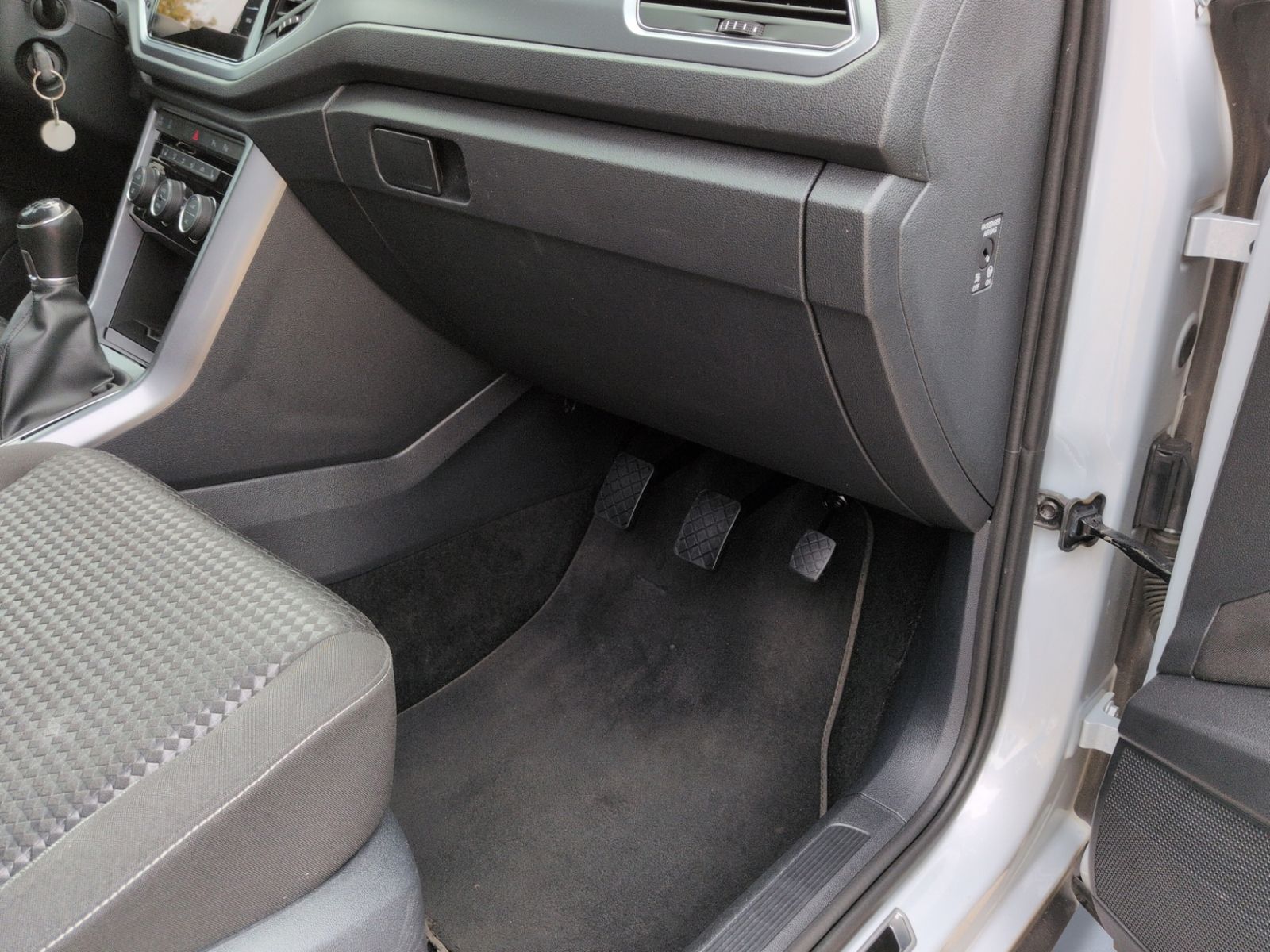 T-Roc 2.0 TDI Active Fahrschulwagen KAMERA+AHK