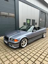 BMW E36 Cabrio 325i Top Zustand 1993 Baujahr - BMW 325 aus 1993: 325i E36