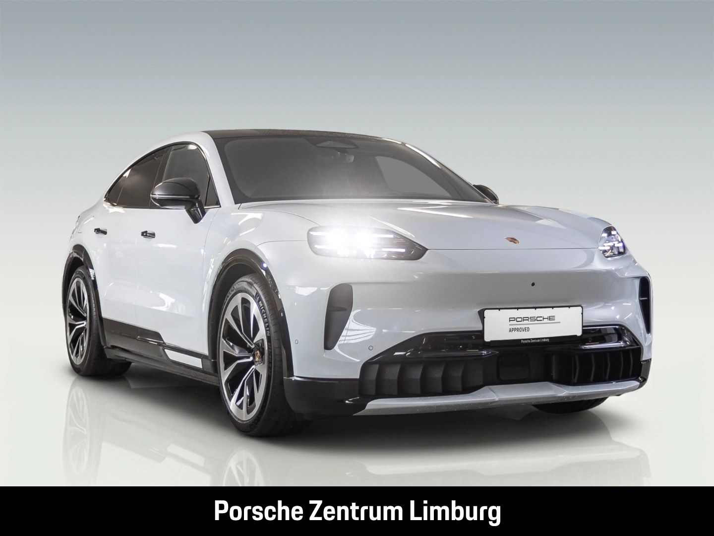Porsche Cayenne Coupe Electric HA-Lenkung Head-Up BOSE imagem 3