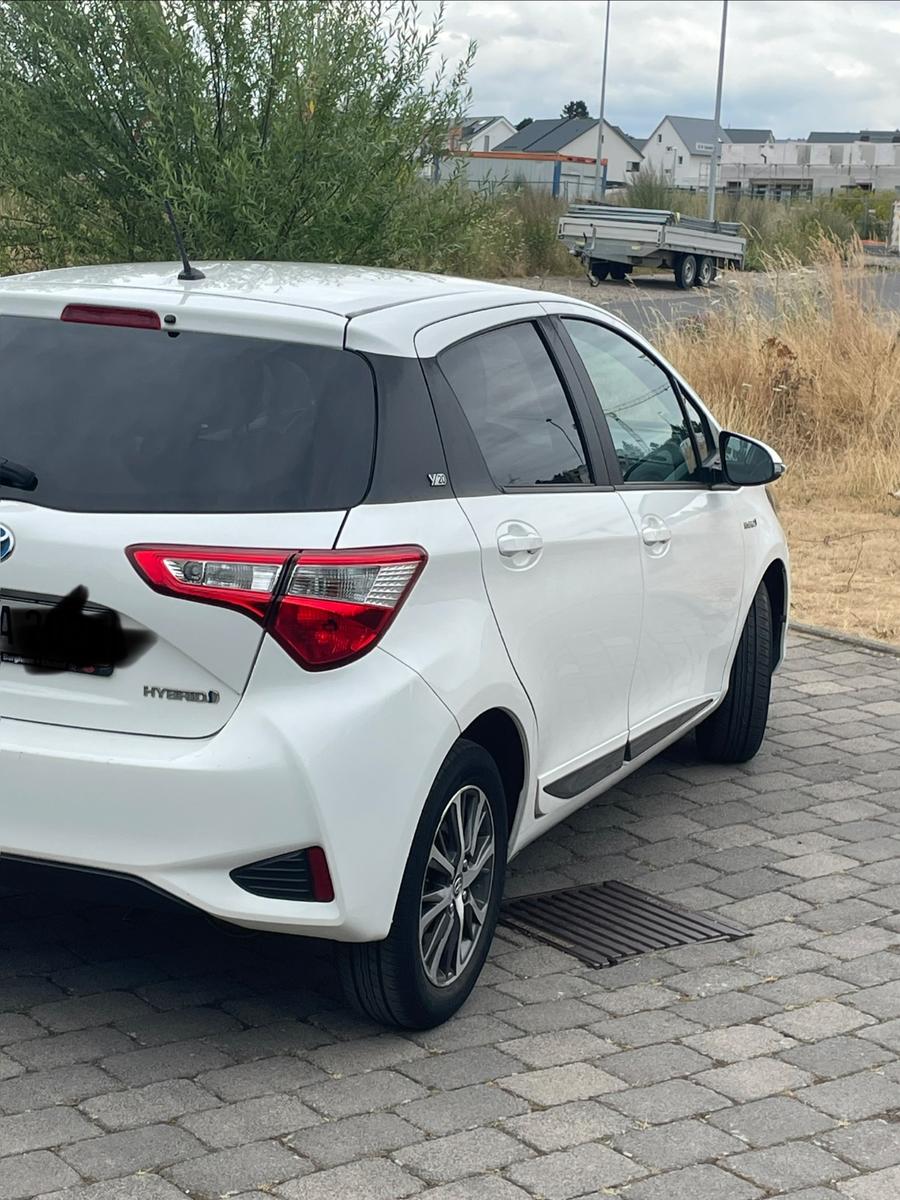 Toyota Yaris Hybrid