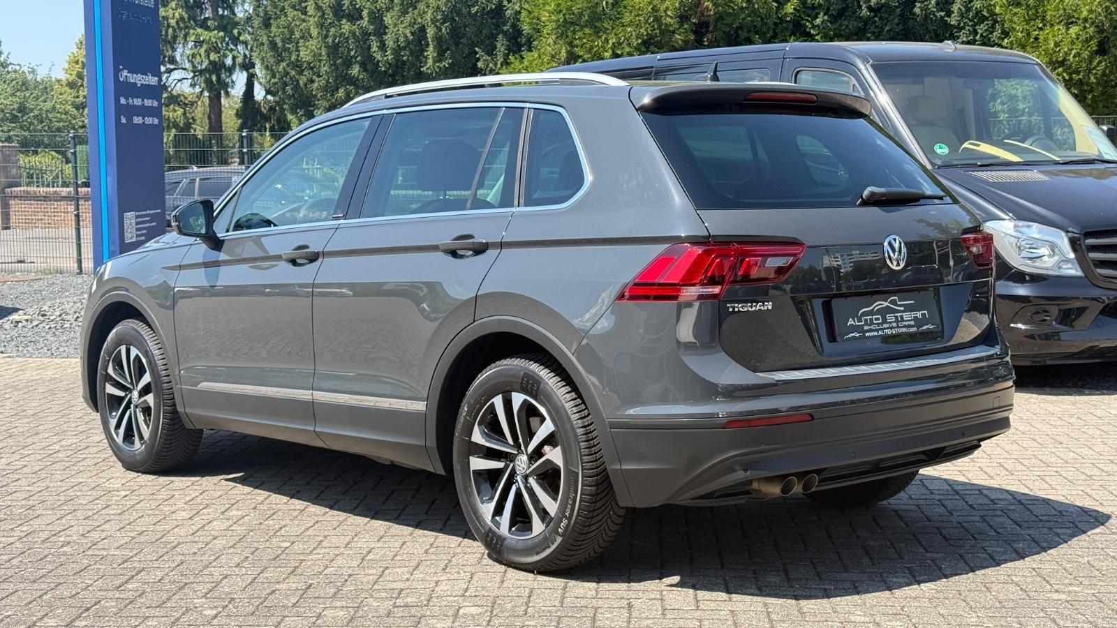 Volkswagen Tiguan 2.0 TDI IQ.DRIVE HUD ACC CARPLAY SELBST-P