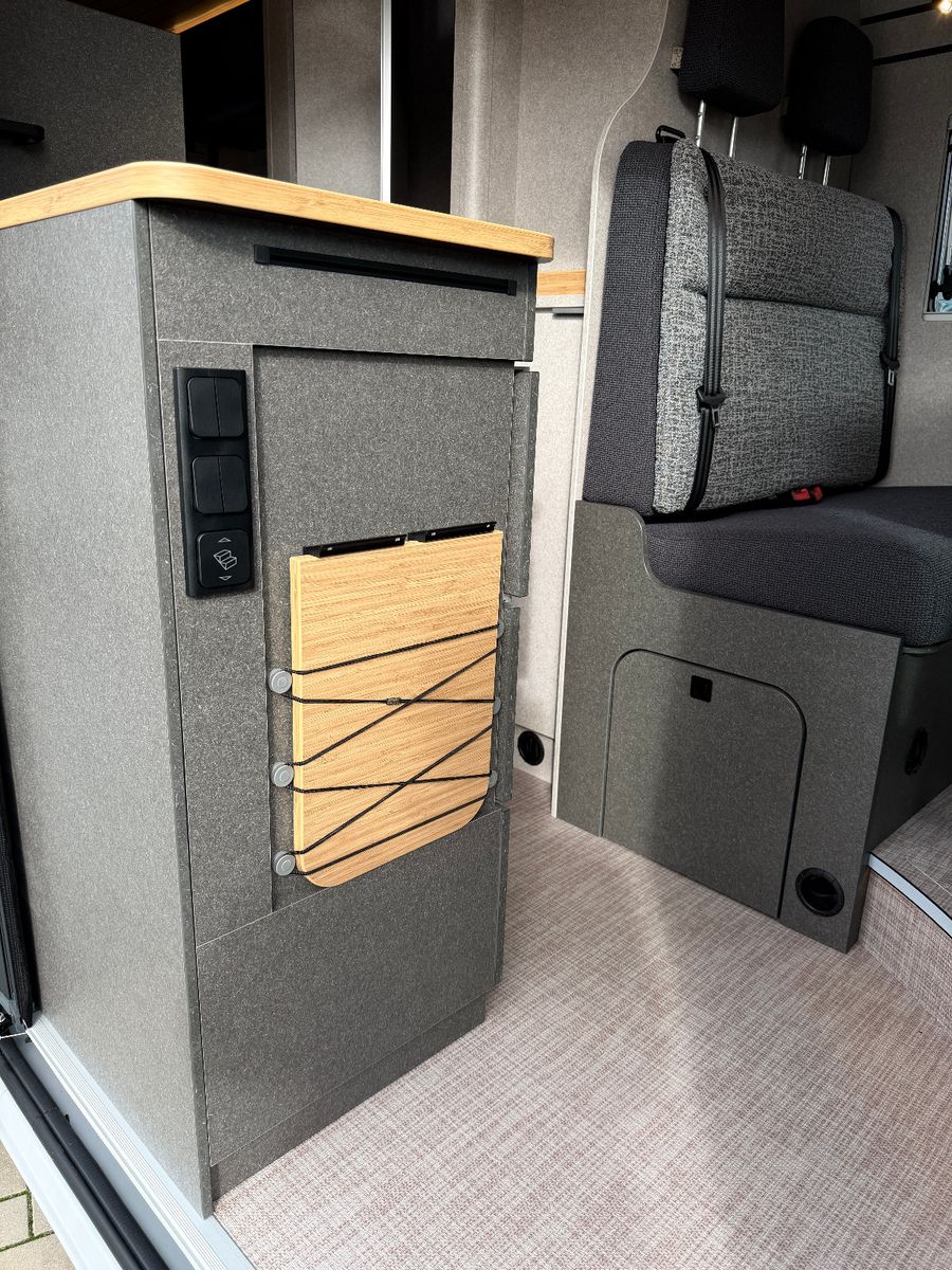 Fahrzeugabbildung HYMER / ERIBA / HYMERCAR Redwood 600 Trail