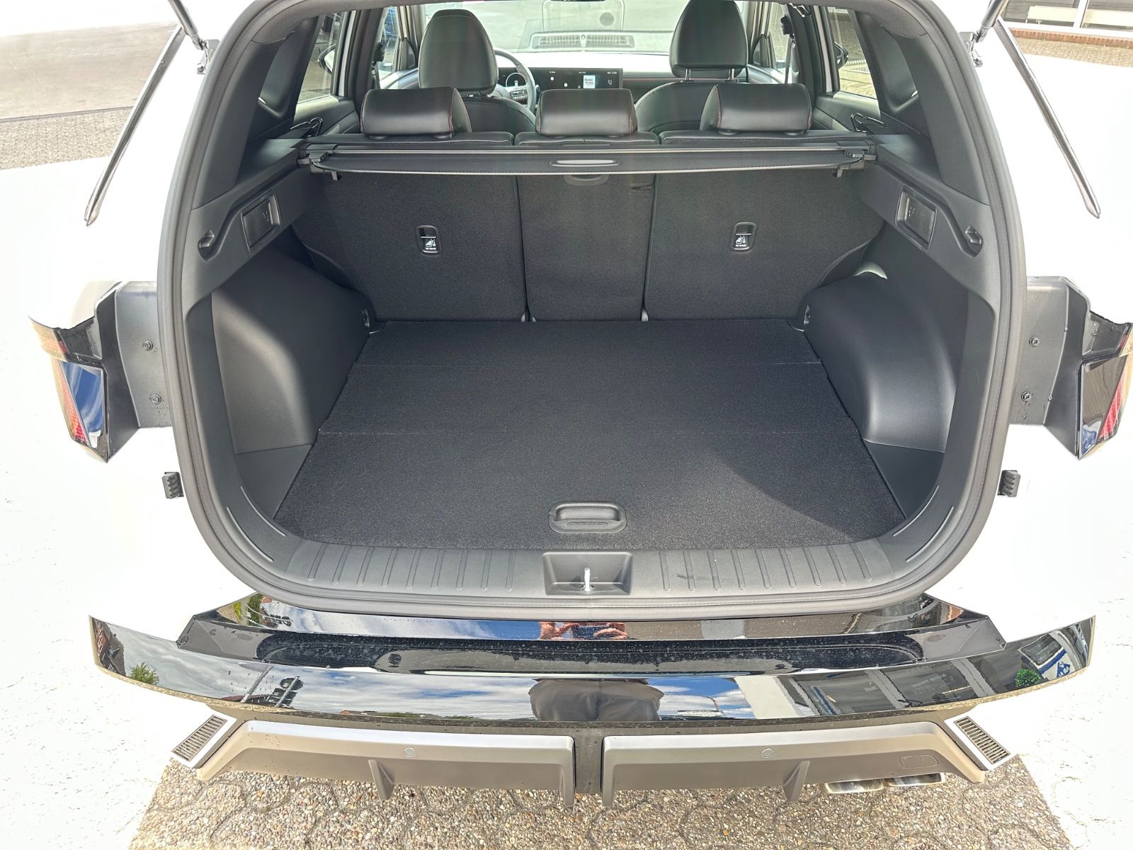 Fahrzeugabbildung Hyundai Tucson N-Line 1.6 T-GDi DCT Navi/ACC/LED/Shzg.