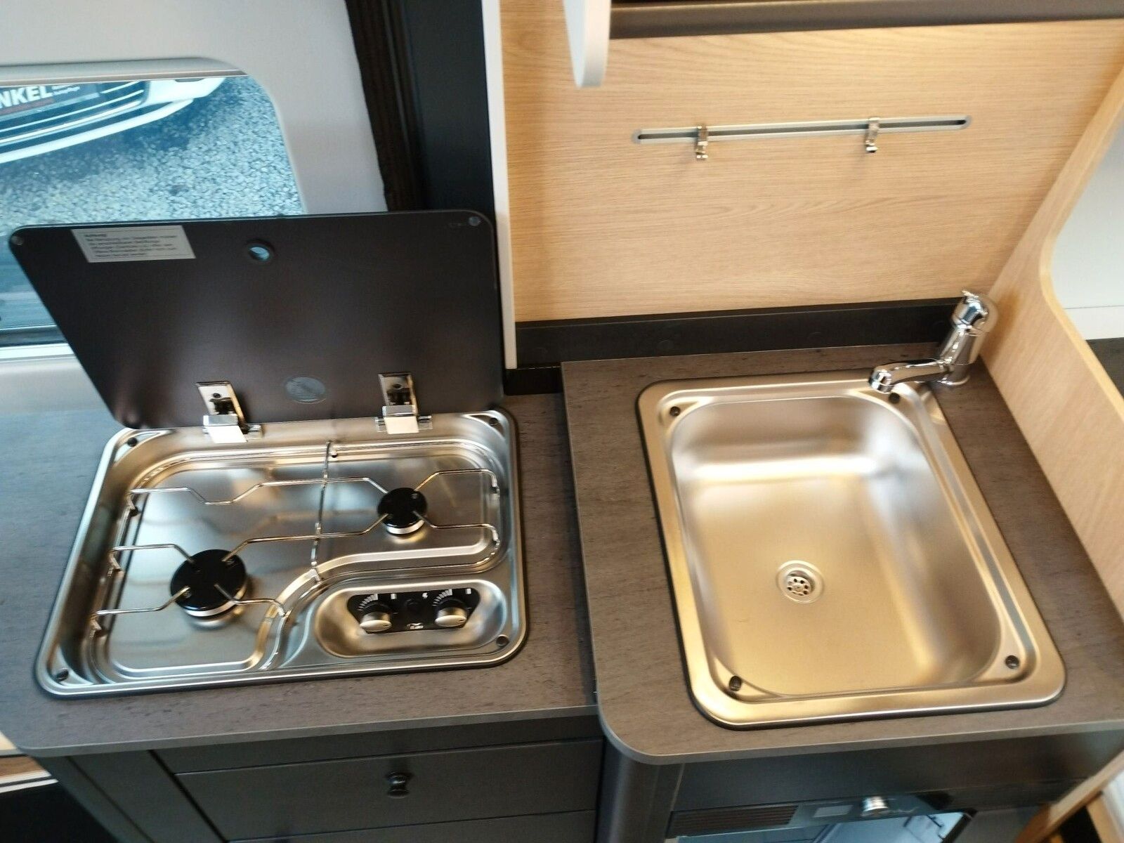 Fahrzeugabbildung Sunlight Cliff 4x4 590 Markise,Radio,RK