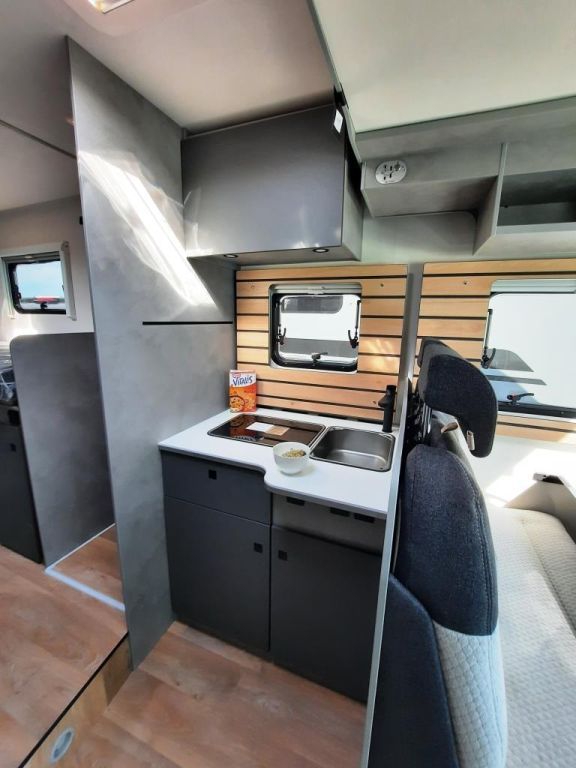 Fahrzeug Übersicht 11 Fahrzeugabbildung Crosscamp EXPDN 7.4 E Verfüg./Sparen Sie 5.558,- €