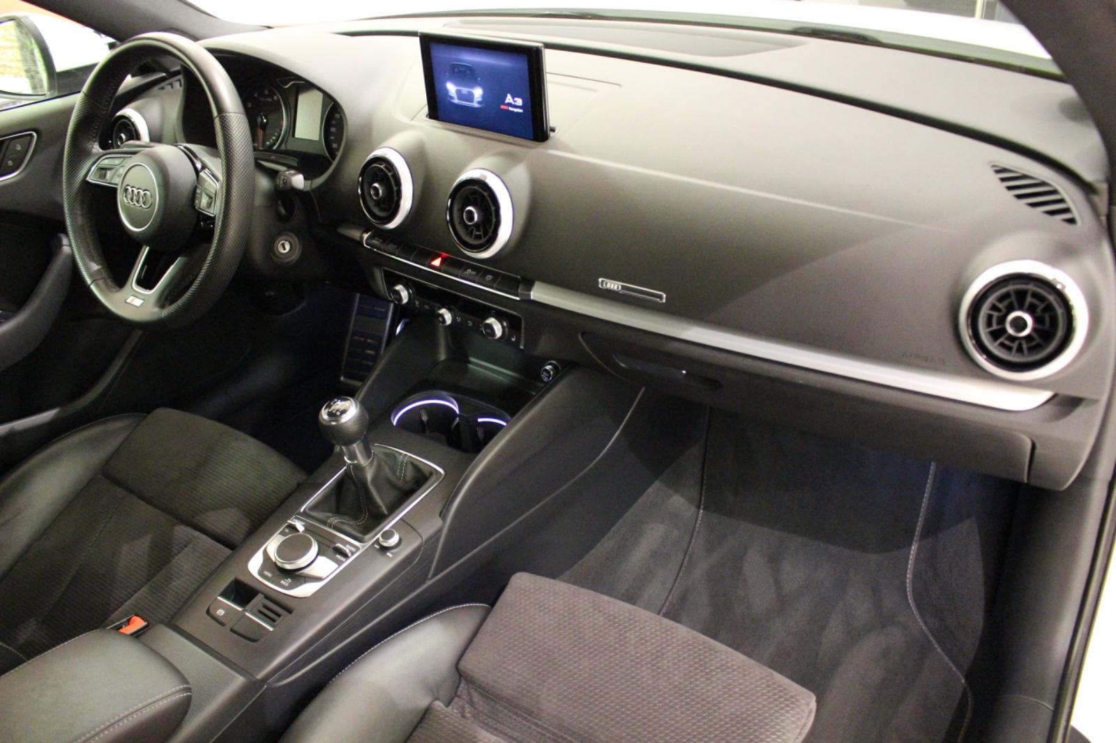 Audi A3 Limousine 30 TFSI S-Line Sport Plus Navi TOP