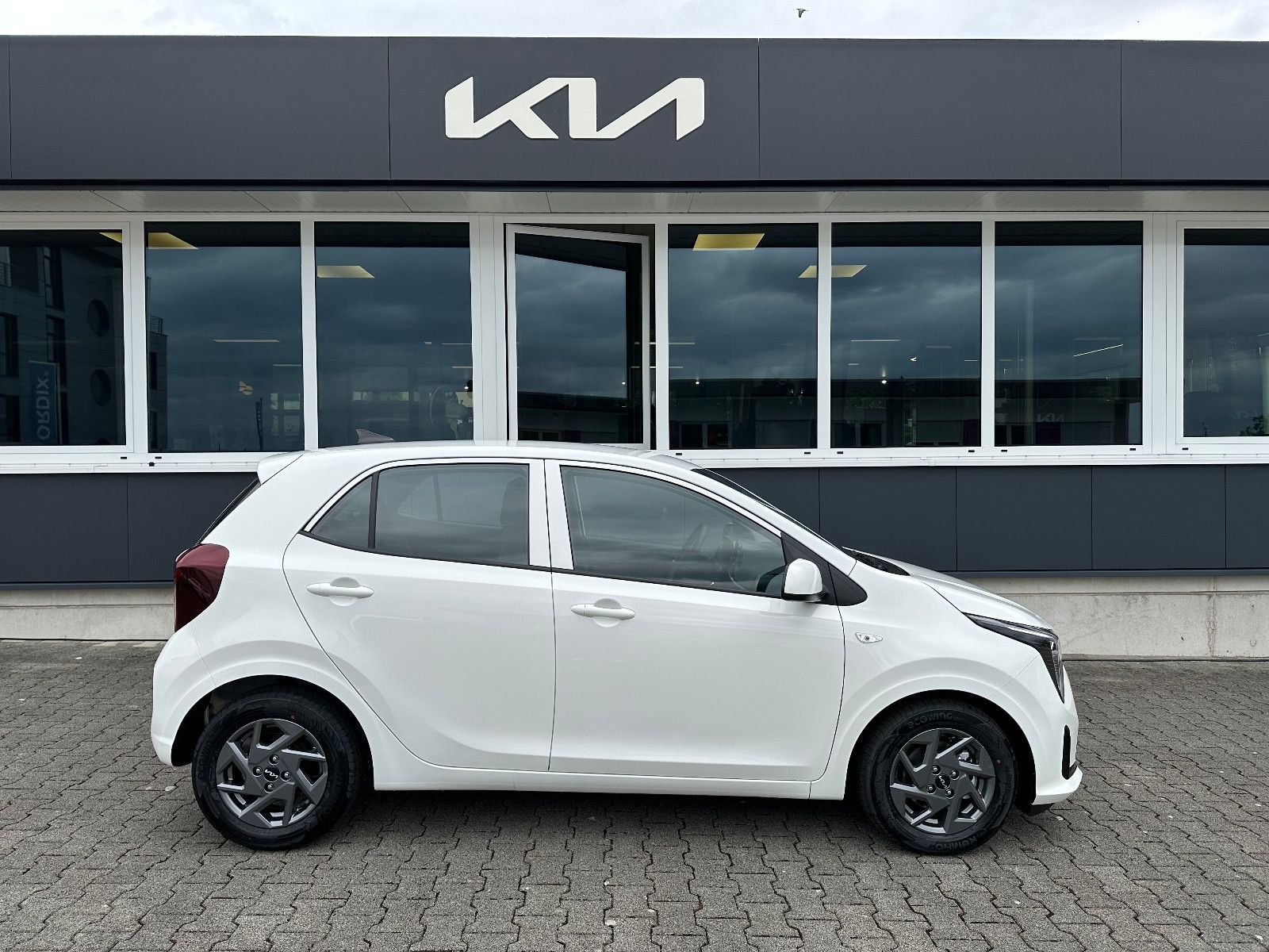 Fahrzeugabbildung Kia Picanto PE2 1.0 MT VISION MY26