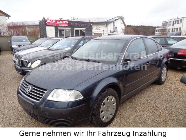 Volkswagen Passat Lim. Basis 1,8, Klima,