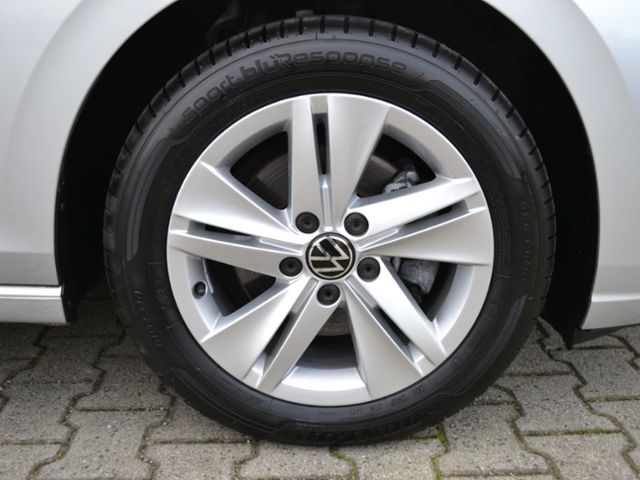 Golf VIII 1.5 TSI Life LED/NAVI+VZE/16-ZOLL/PDC/