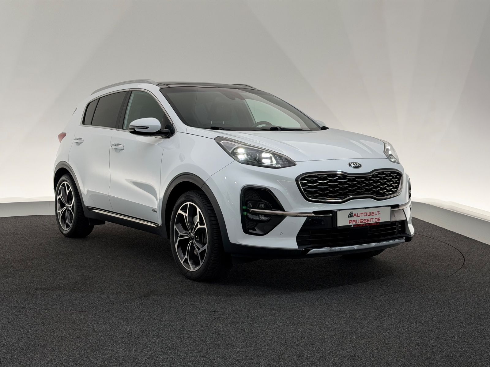 Kia Sportage 1.6 CRDI 4WD*GT LINE*LED-PANO-AHK-R.KAM