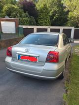 Toyota Avensis   2.0-l-VVT-i Edition - Toyota Avensis in Gelsenkirchen