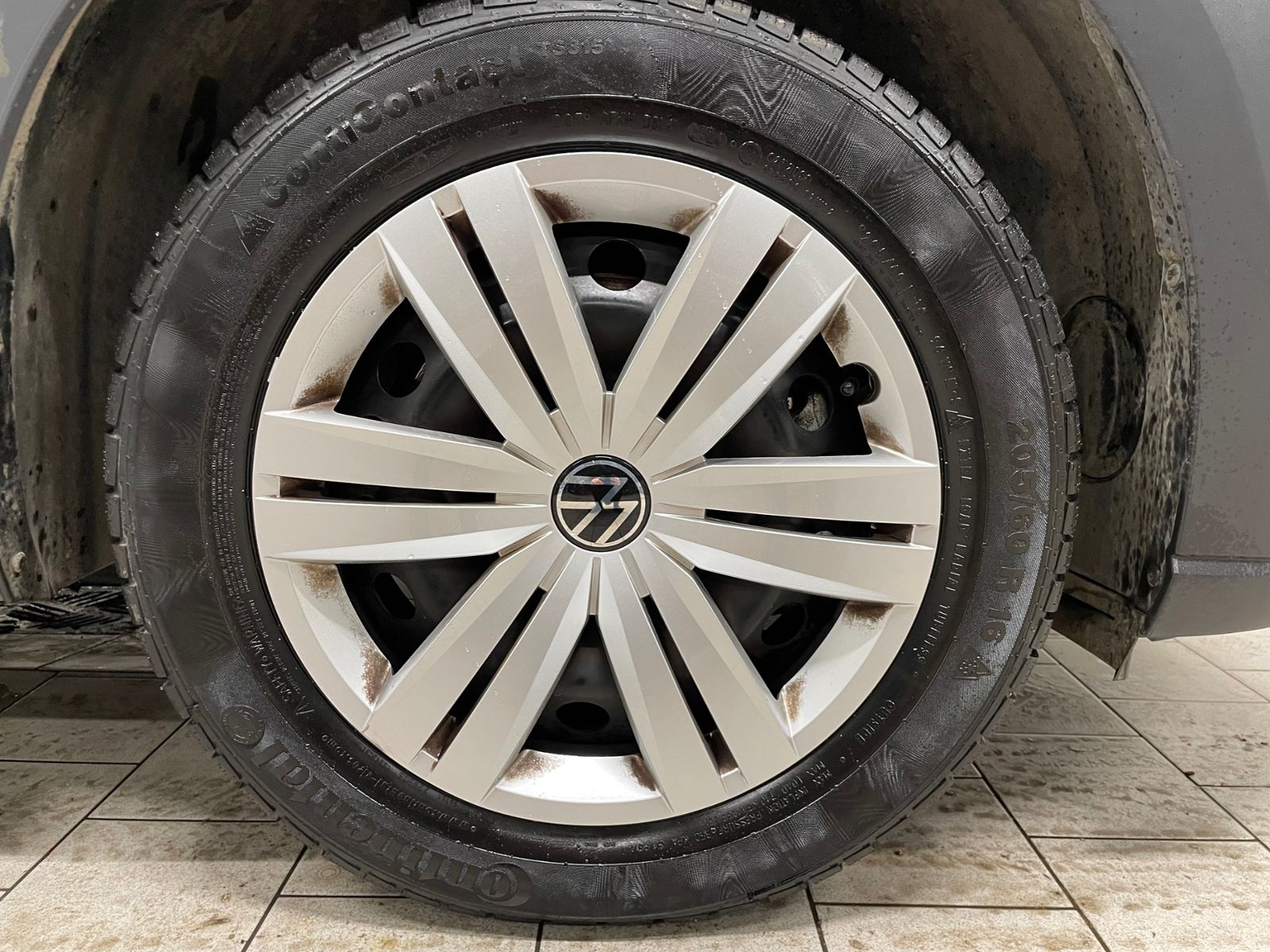 Caddy Cargo Kasten 1.5 TSI SHZ AHK DAB+ KLIMA