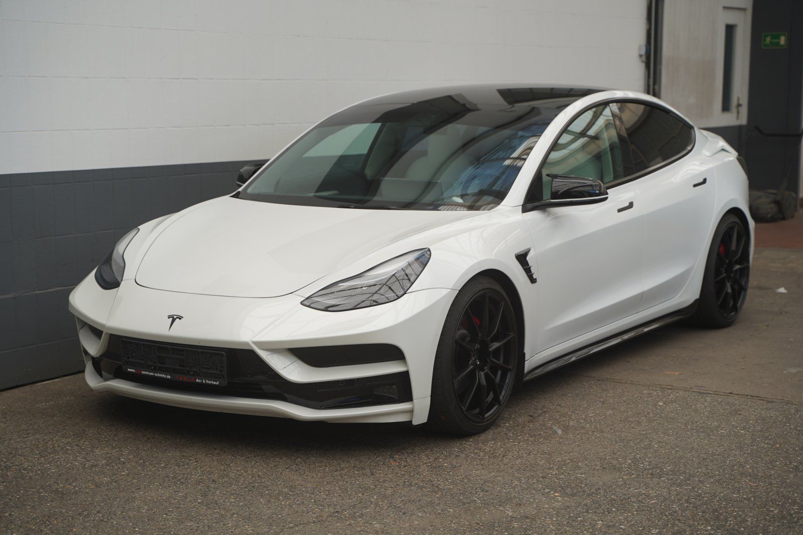 Tesla Model 3 Performance *innen weiß*Startech-Umbau*M foto 3