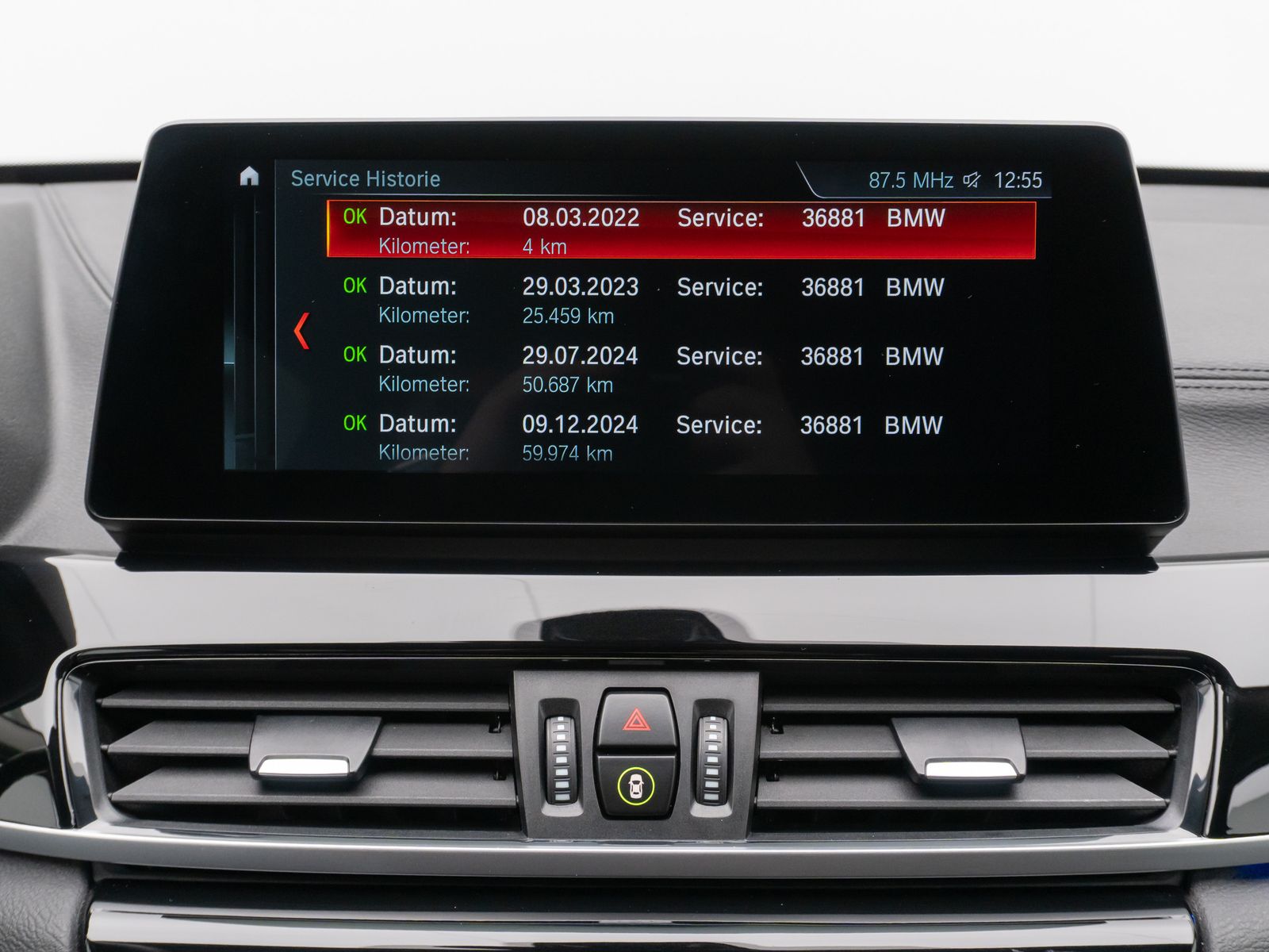 Fahrzeugabbildung BMW X1 sD20d xLine Navi+HUD Kamera DAB AHK Sportsitz
