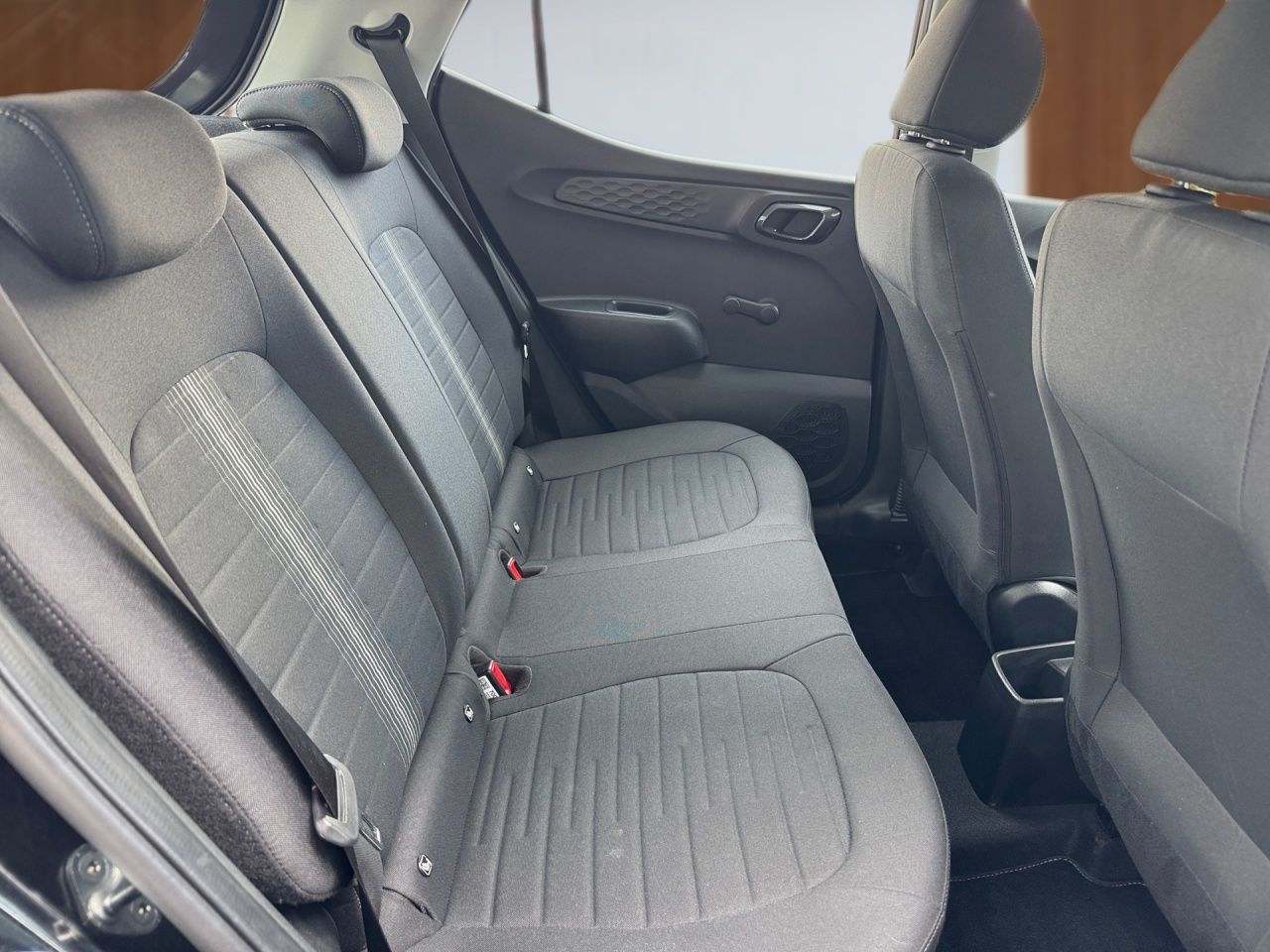 Fahrzeugabbildung Hyundai i10 SELECT SHZ*LHZ*DAB*SPURH*BLUETHOOTH*TEMPOM*
