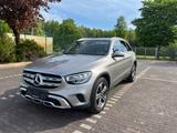 Mercedes-Benz GLC 300 d 4MATIC Autom. inkl. AHK - Mercedes-Benz GLC 300 mit Diesel-Antrieb: Silber