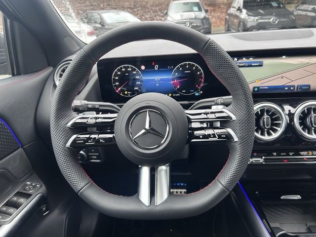 Mercedes-Benz GLA 180