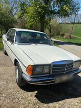 Mercedes-Benz Mercedes Benz W123 Coupé 230C - Mercedes-Benz 230 Gebrauchtwagen in München