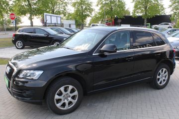 Audi Q5 3.0 TDI  QUATTRO mit XENONMMIISOFIX uvm.
