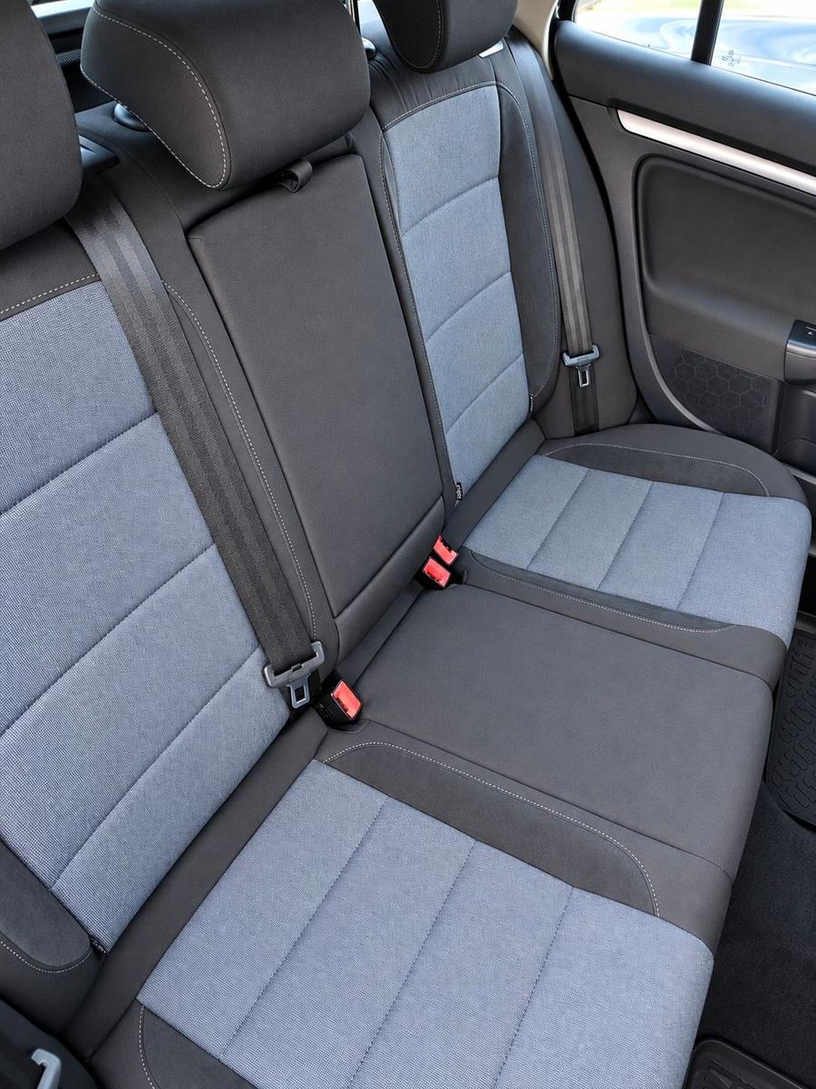 Volkswagen Golf 2011 — photo 7