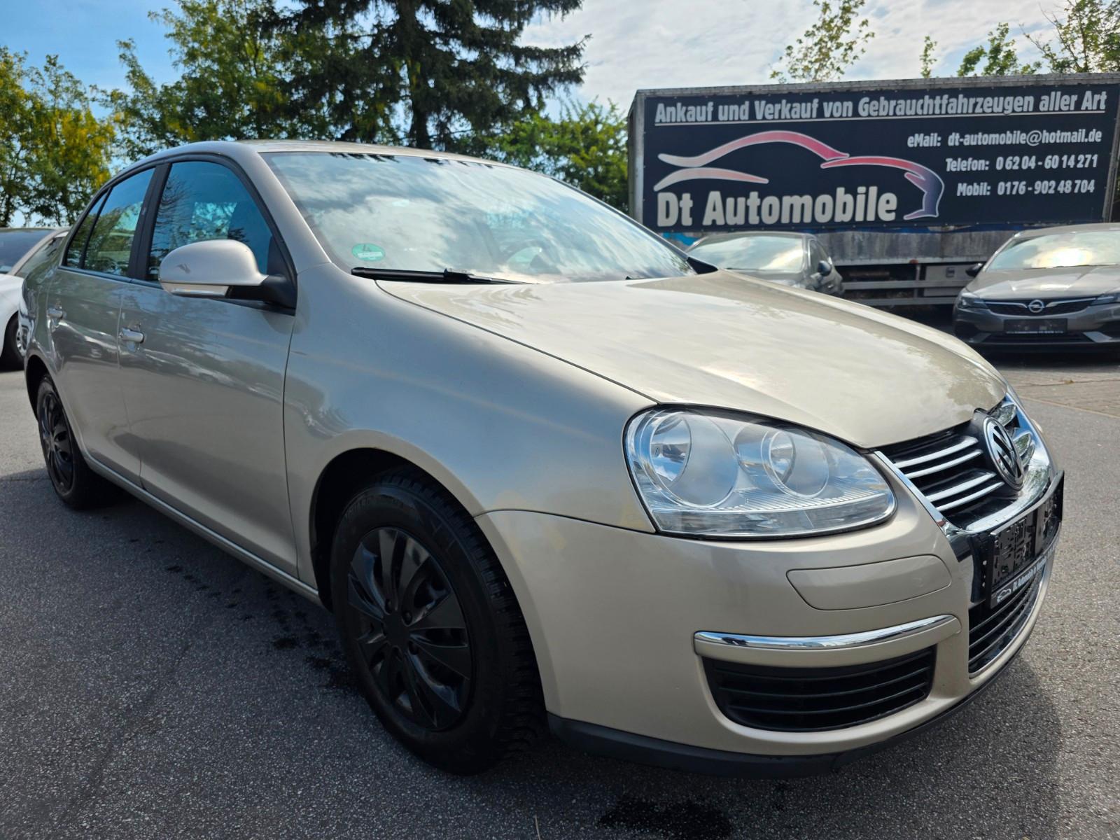 Volkswagen Jetta 1.6 Comfortline/Tüv-Neu/1 Hand /Klima