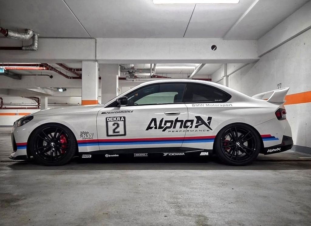 Image of BMW M240i
