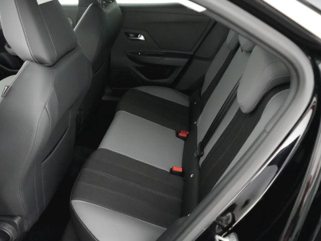 Mokka B ELEGANCE AT+LED LICHT+NAVI+RÜCKFAHRKAMER