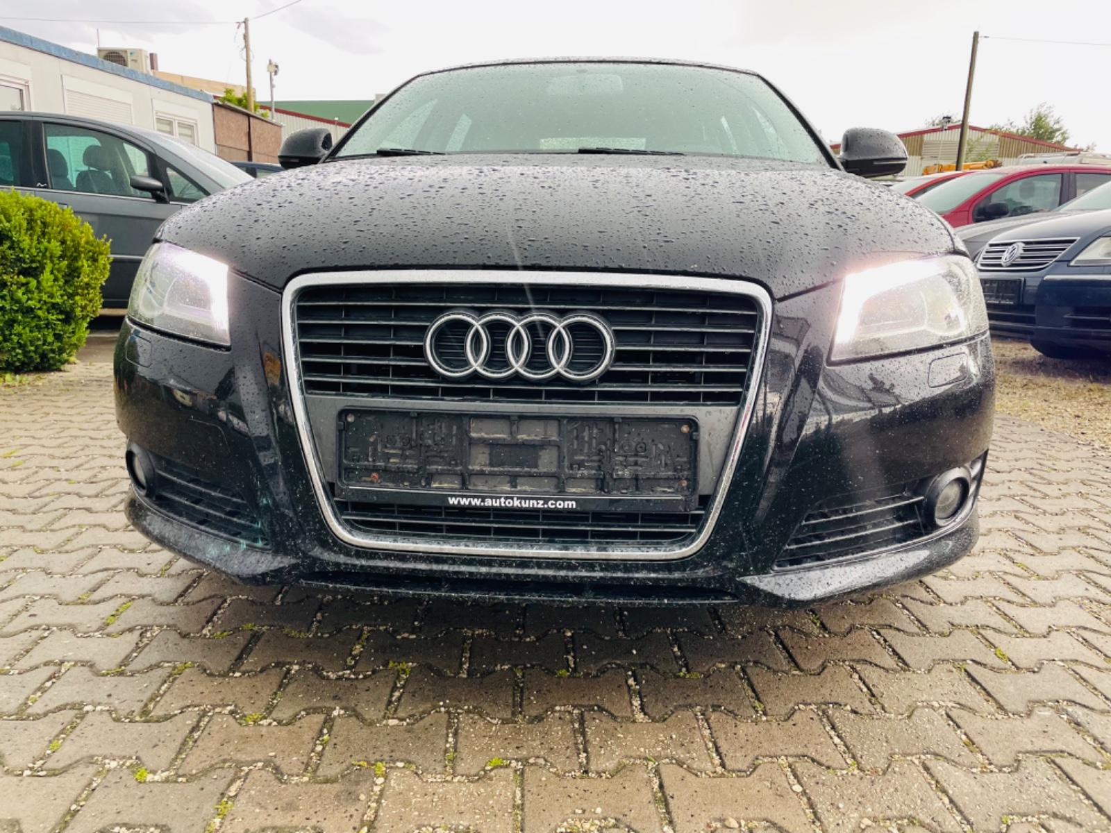 Audi A3 2010 — photo 8