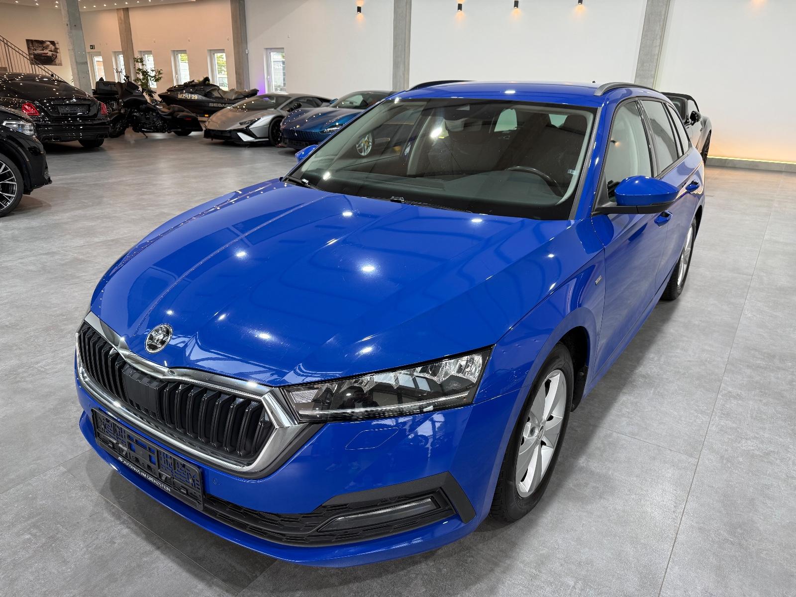 Skoda Octavia 2.0 TDI Combi Clever 4x4*Digitaltacho*