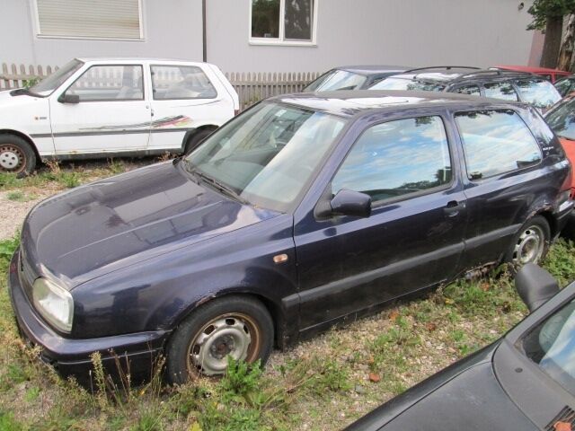 Volkswagen Golf 1.8 Bon Jovi, Klima,70mm tiefer,FK-Fahrwerk