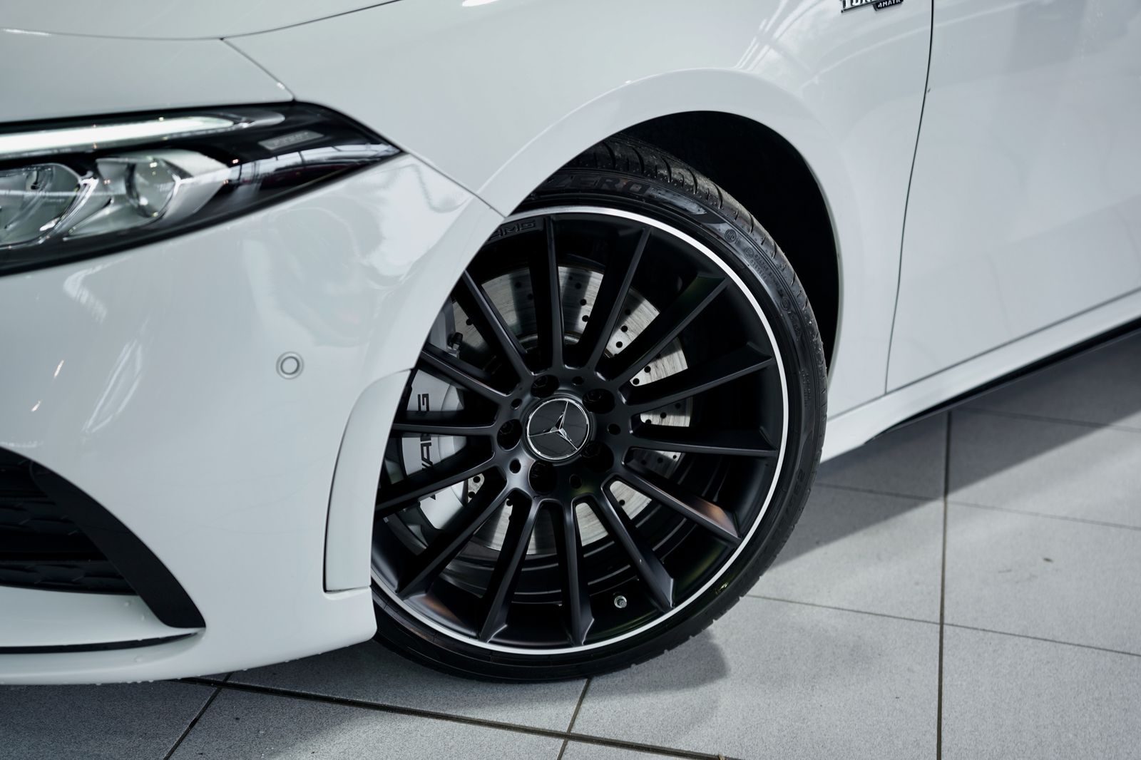 Mercedes Benz A 35 Amg