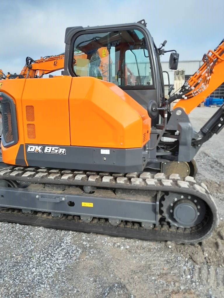 Fahrzeugabbildung Doosan DX 85 R-7 Verstellausleger Vorführmaschine