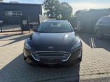 Ford Focus Turnier Cool & Connect NAVI/SHZ/TEMPOMAT - Ford Focus: Kombi
