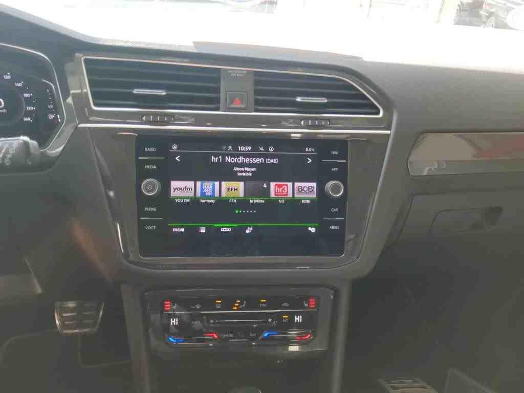 Volkswagen Tiguan 2.0 TDI Urban Sport Matrix+AHK+Sound+ACC+, миниатюра 8