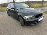 BMW 116i NEUER TÜV (02/28) Xenon SZH PDC - BMW 116 in Leipzig