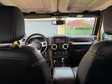 Jeep Wrangler X - Jeep Wrangler mit Benzin-Antrieb: X