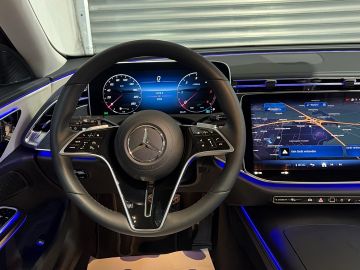 Mercedes E 200 - 9