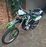 Kawasaki KLX250 S mit Zubehör - KAWASAKI 250S