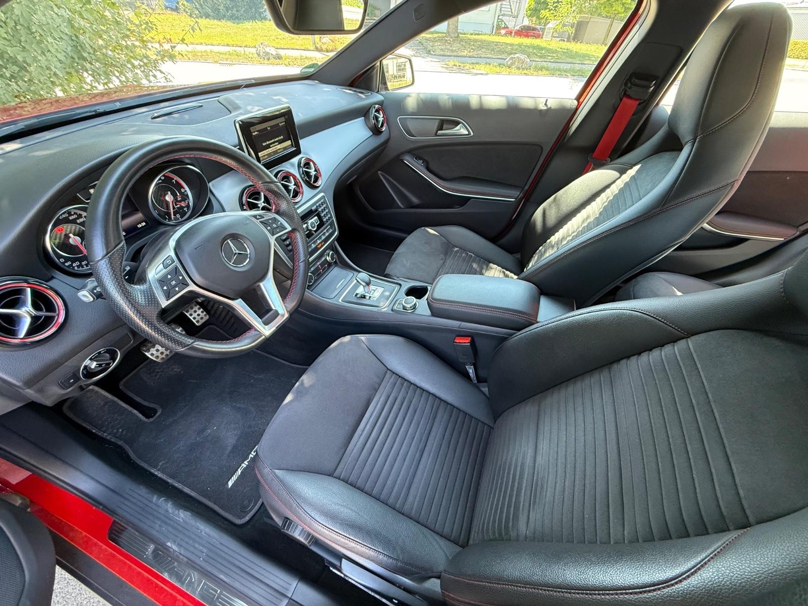 MERCEDES-BENZ GLA 45 AMG 2.0 360ch 4MATIC BVA Pack sport Sièges sport Historique présent - 2EME MAIN