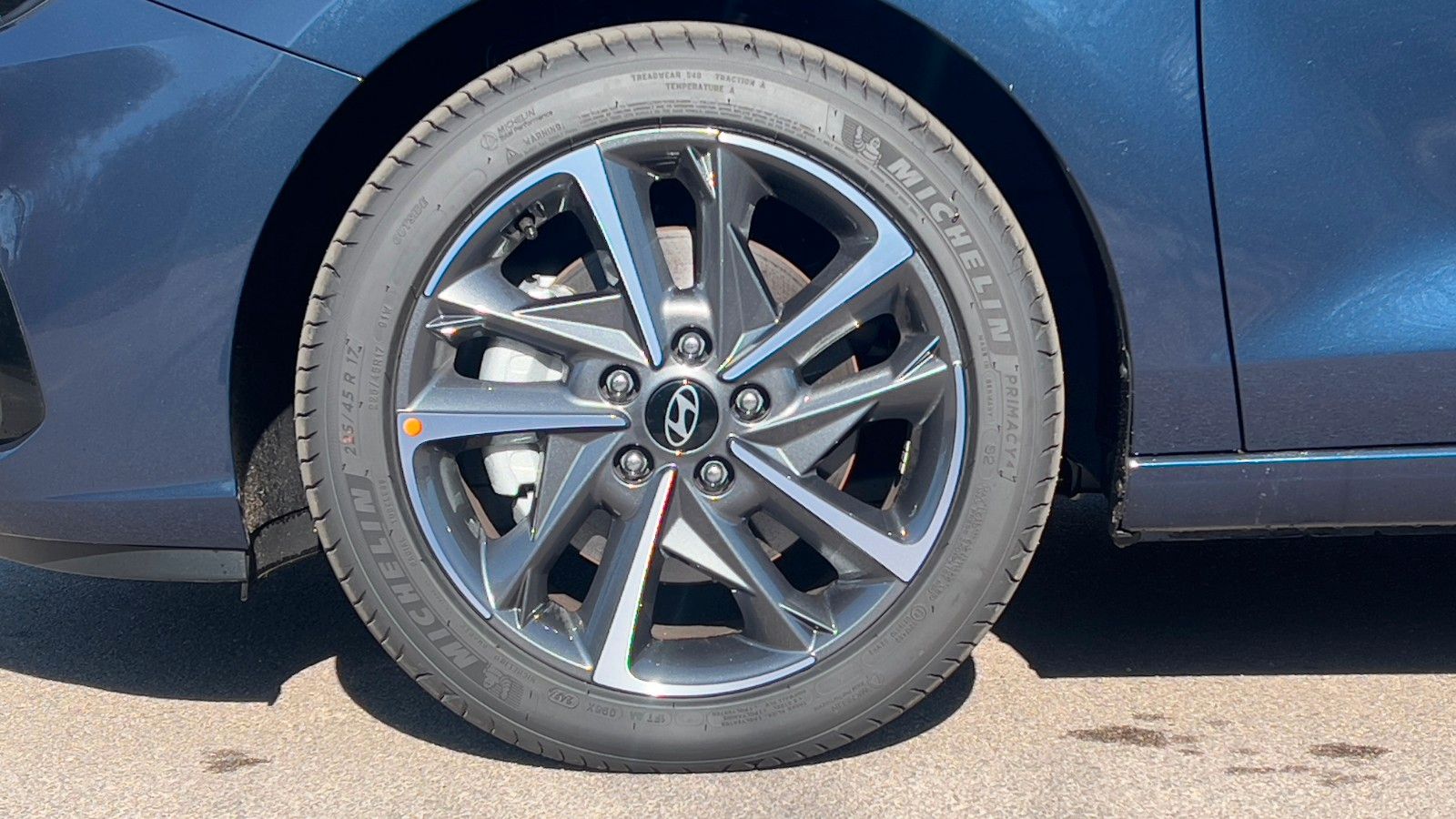 Fahrzeugabbildung Hyundai i30 1.0 T-GDI Advantage *Navi*CarPlay*RFK*LED*