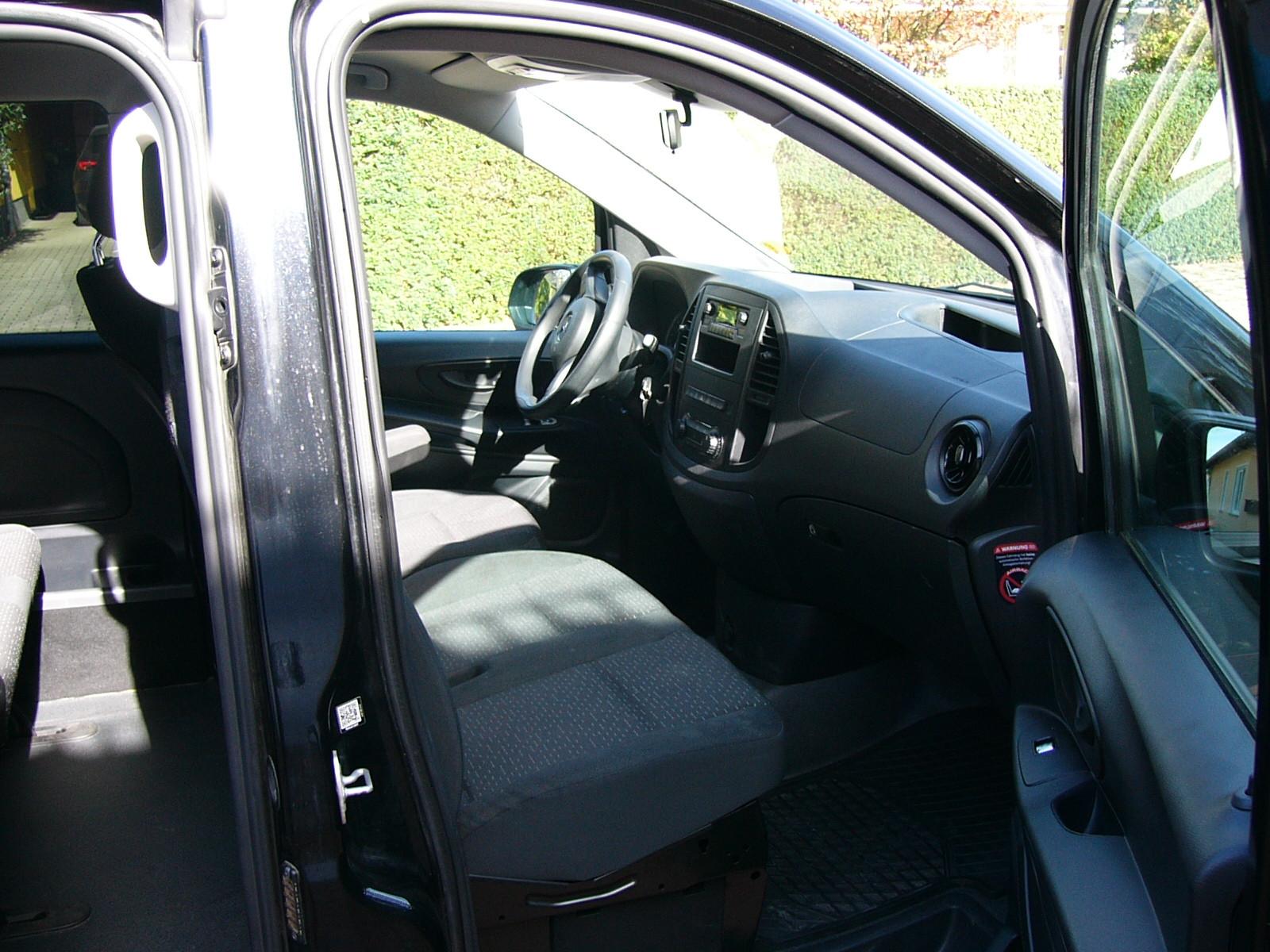 Mercedes-Benz Vito Tourer, Kompakt 4.895 mm, 9 Sitze