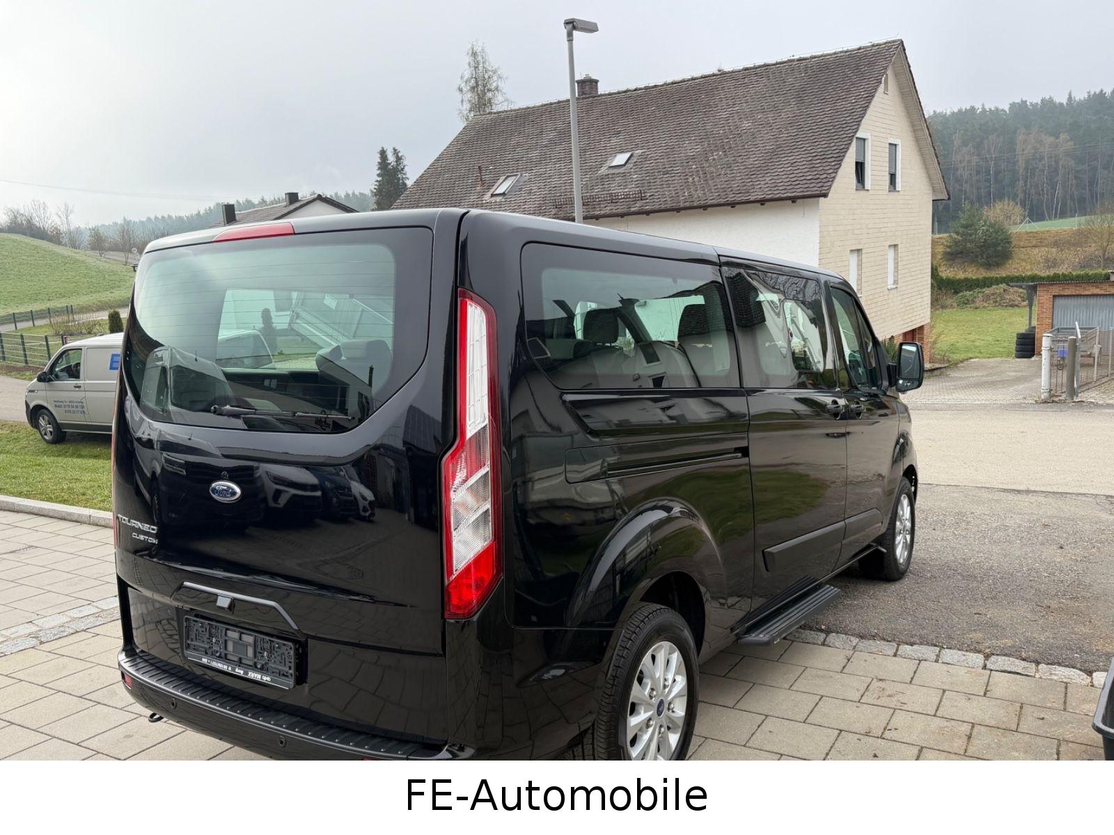 Ford Tourneo Custom L2 / 8 Sitze / SHK//Camera/LED/