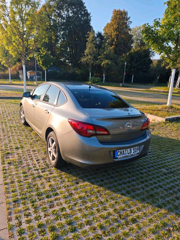 Image of Opel Astra