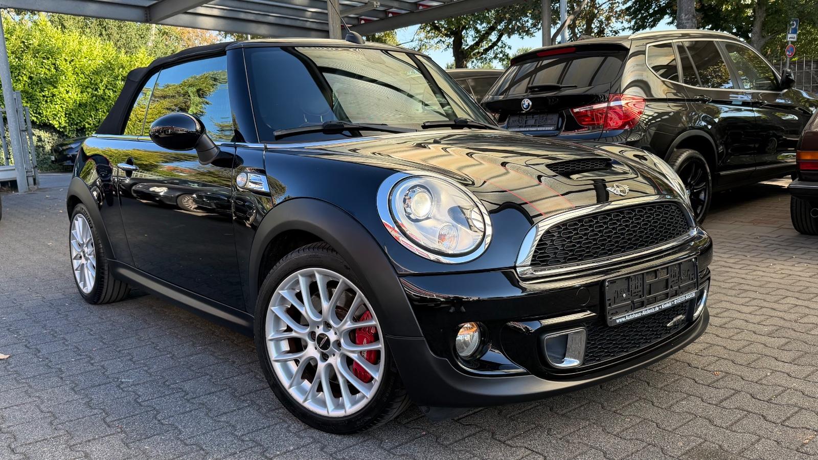 MINI John Cooper Works Cabrio|LEDER|NAVI|BI-XENON|