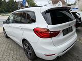 BMW 218 GranTourer 218 d Sport Line 7-Sitzer AHK - BMW 218 in Bielefeld