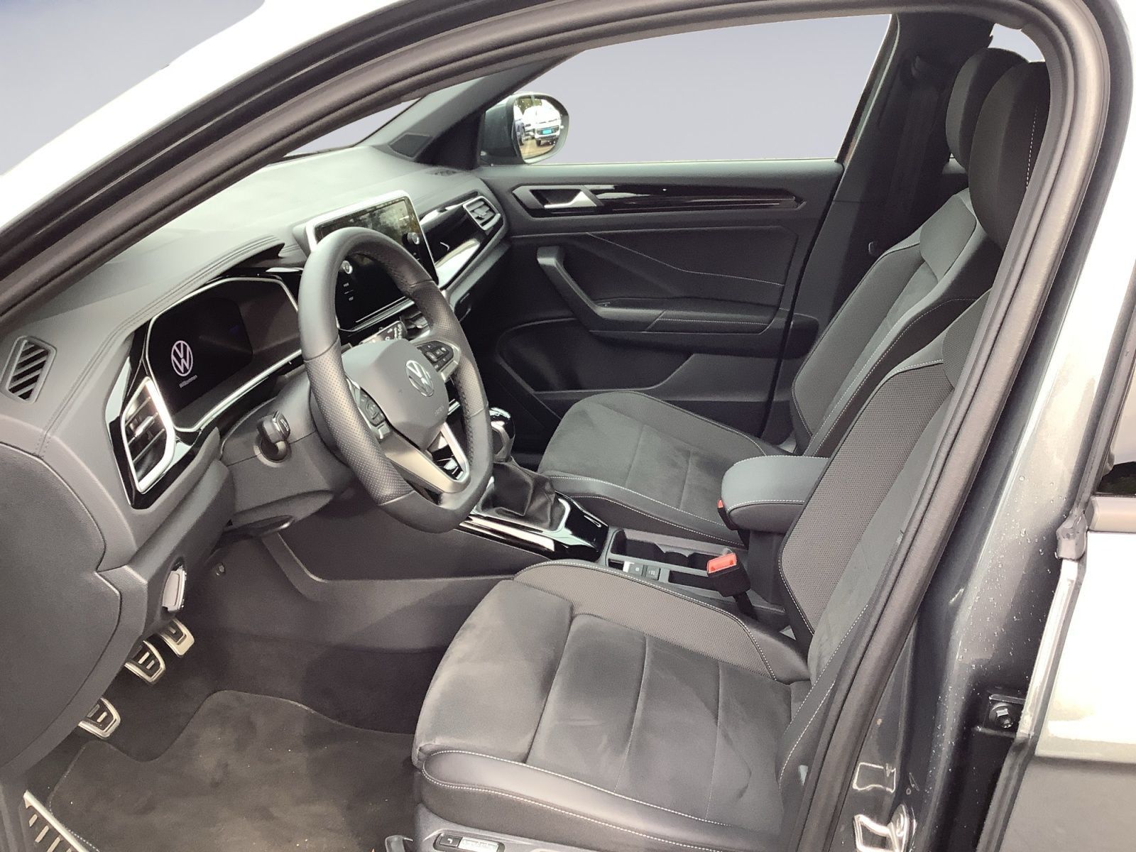 Volkswagen T-Roc - Bild 9