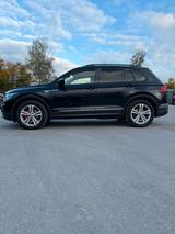 Volkswagen VW Tiguan 2021 - Volkswagen Tiguan mit Diesel-Antrieb: Limousine, Automatik