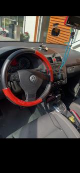 Volkswagen Touran 1.4 TSI DSG Freestyle Freestyle - Volkswagen Touran aus 2009: Freestyle